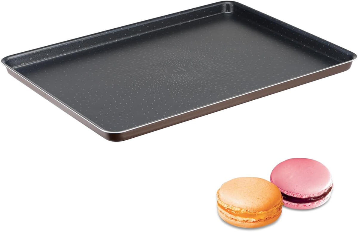Une plaque à pâtisserie Téfal.