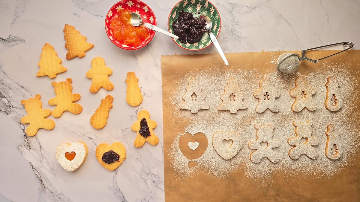 Assemblage des sablés miroir.