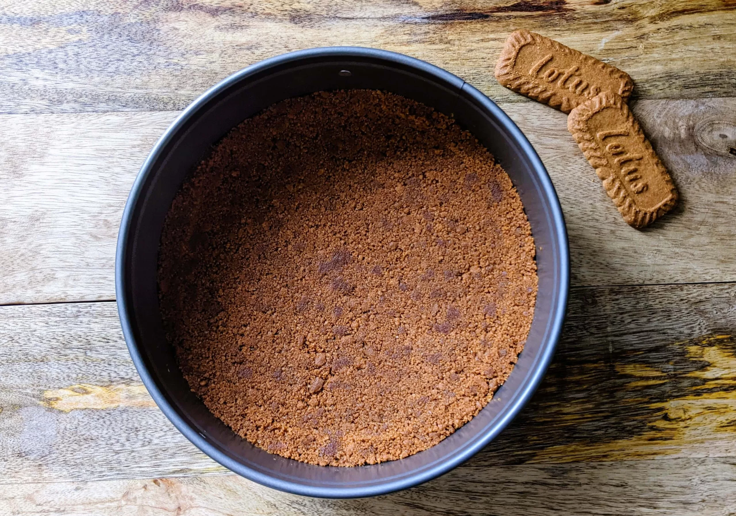 Fond de tarte aux Spéculoos dans un moule