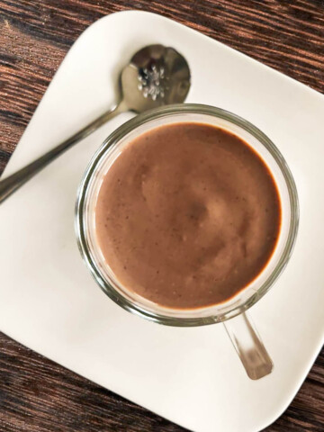 Une recette de crème dessert chocolat facile et rapide.