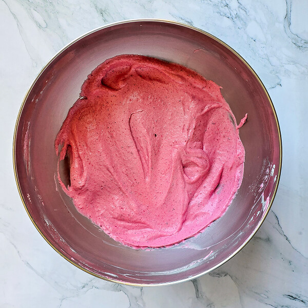 mousse-fraise-moule-entremets-coeur